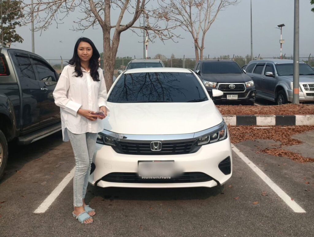 Honda City  รถเช่าน่าน ราคาถูก เช่ารถน่าน  เช่ารถสนามบินน่าน Car Rental Nan Thailand